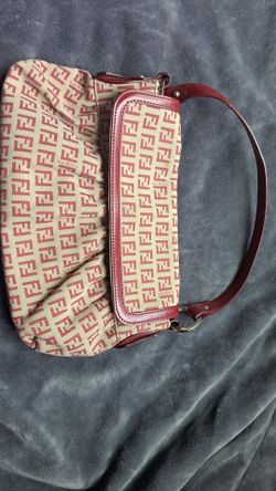 Fendi purse small cutie