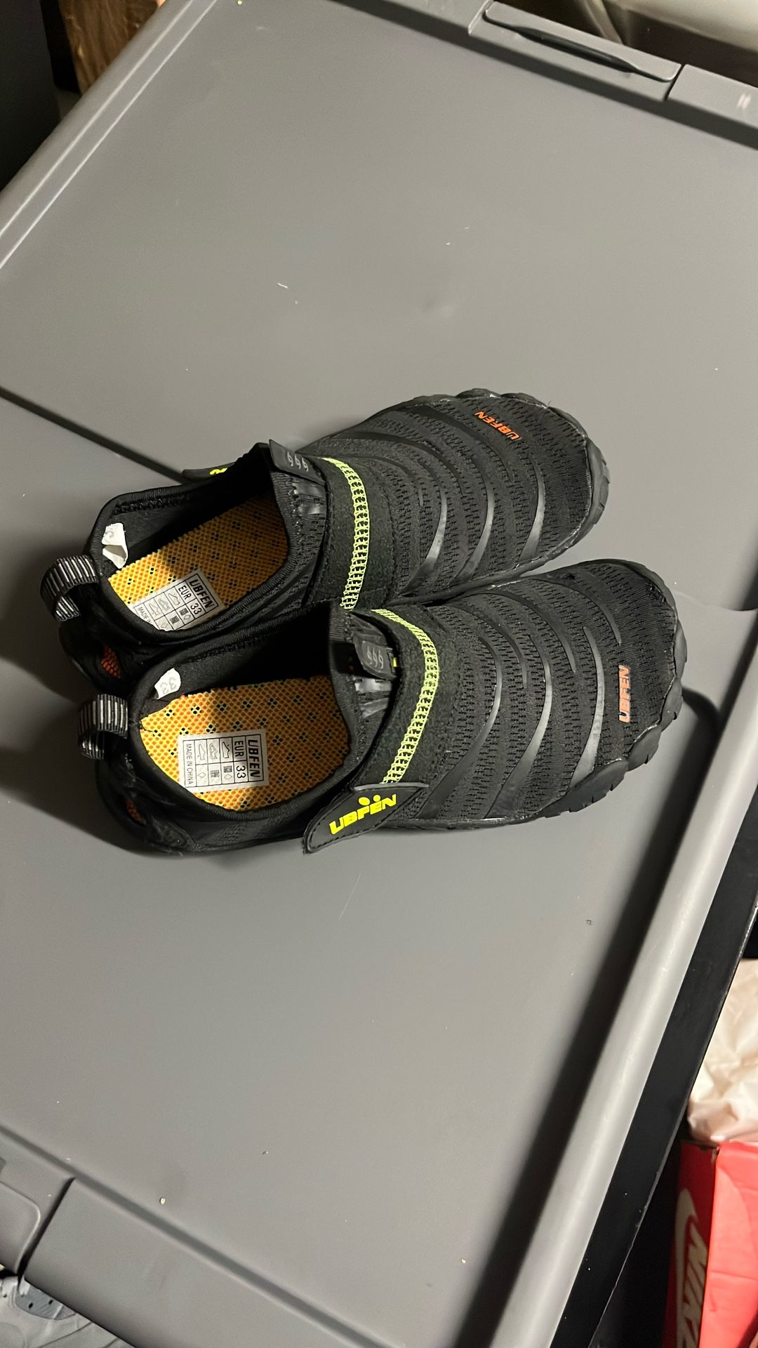 Boys Water Shoes Size 1