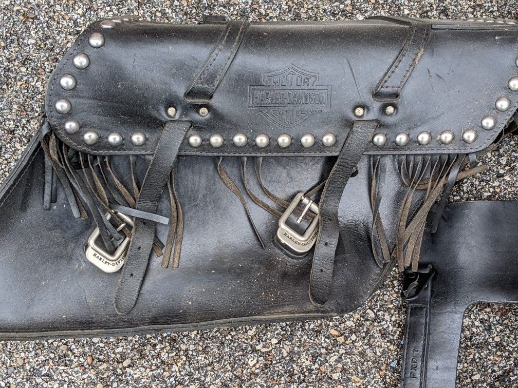 Harley Davidson Leather Saddle Bags For Dyna's