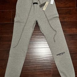 Essentials Fear of God sweats