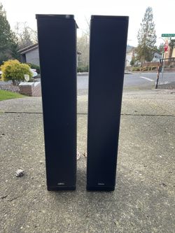 Definitive Technology Tower Speakers Pair