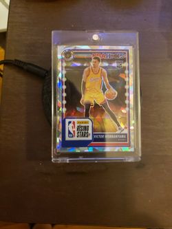 2023 NBA Hoops RC Victor Wembanyama Cracked Ice Prizm