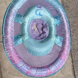 Baby Spring Float