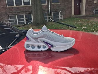 Brand New And Original Men's Nike Air Max's DN Sneakers Sizes 10