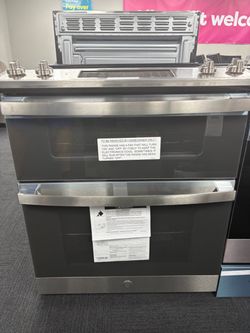 Electric Double Oven Range $49 Down