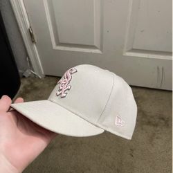 White sox hat