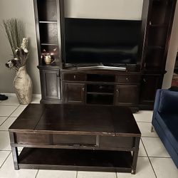 Entertainment Center And Table Set 