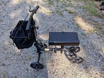 Knee Scooter with Basket