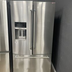 Kitchen Aid Refrigerator ZT9E