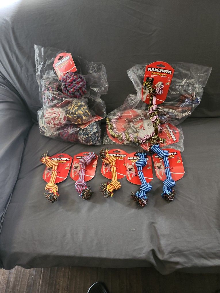 Mammoth Flossy Chews