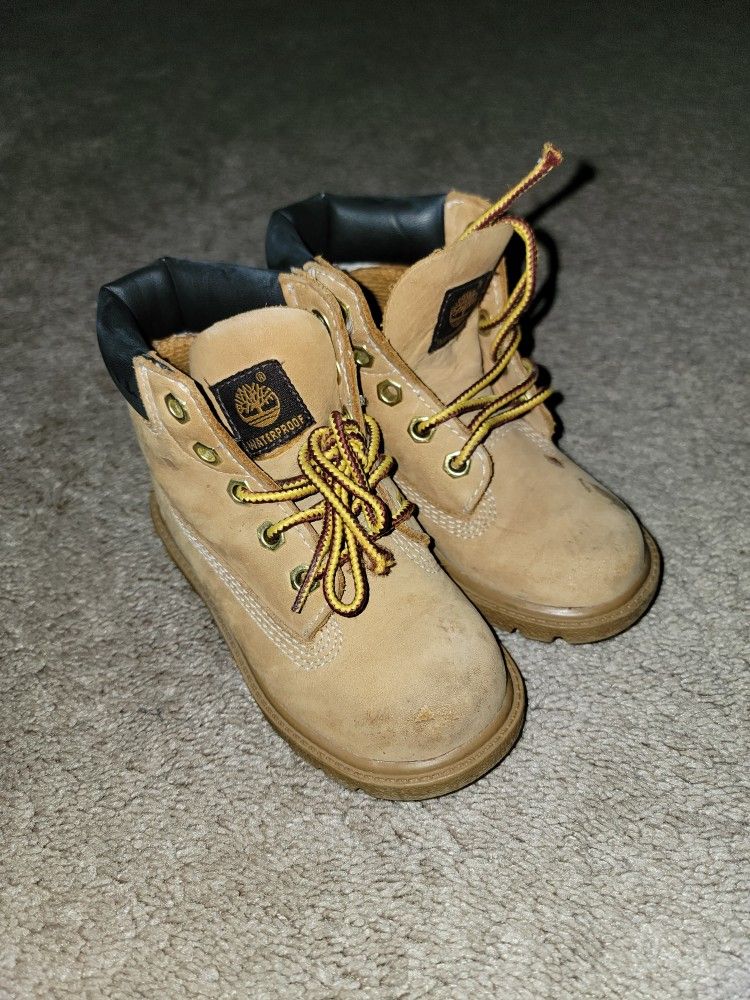 Boys Size 7 Timberland Boot