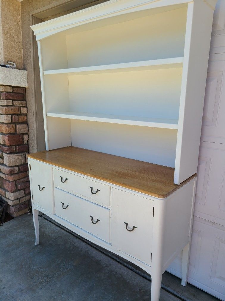 Hutch Vintage