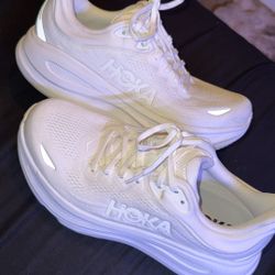 Women Hokas Size 10