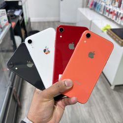 iPhone XR Unlocked 64GB $150!