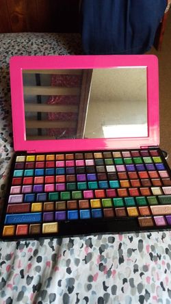 Profusion Eye Shadow Palette