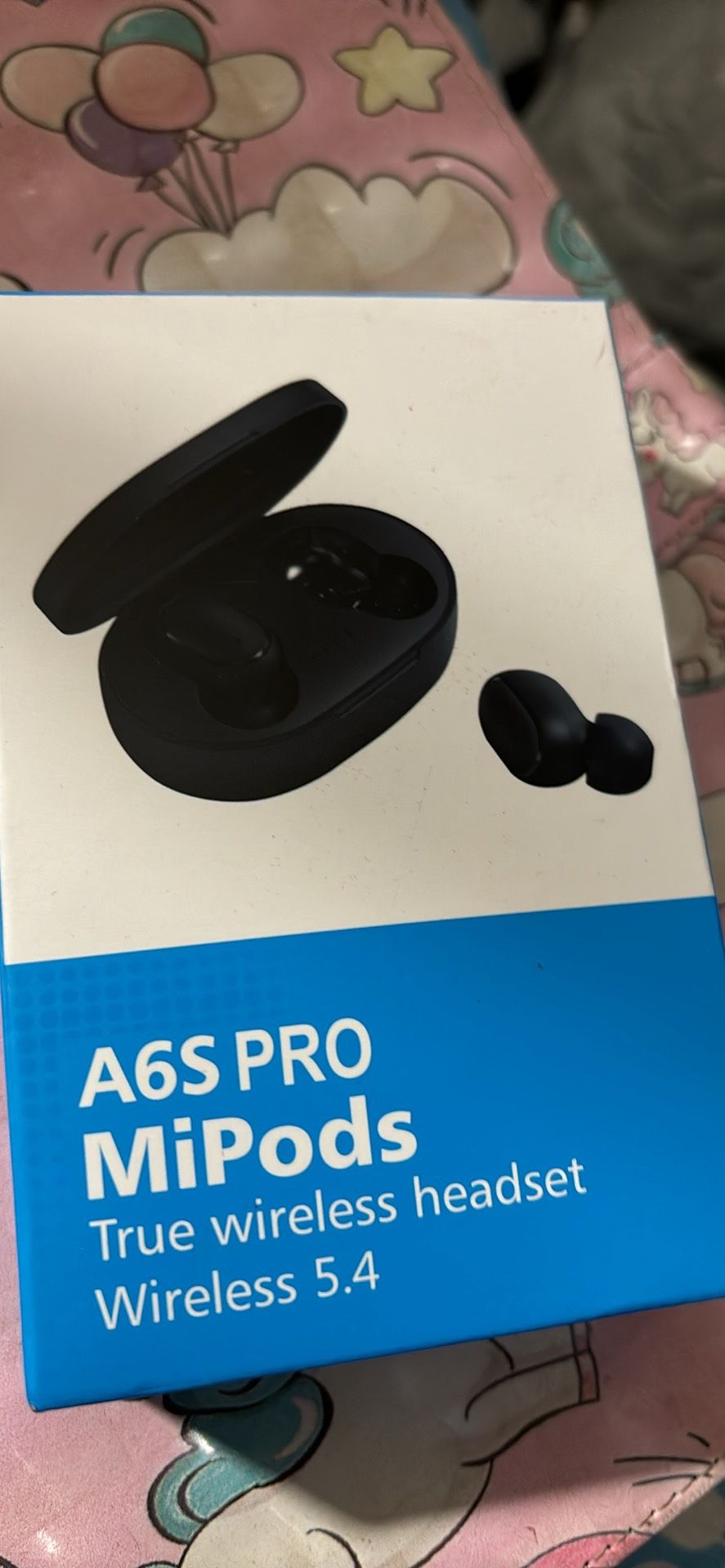 Bluetooth Wireless Earbuds White