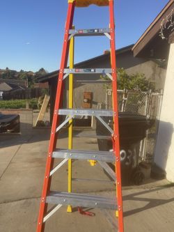 8ft Lean Safe Ladder