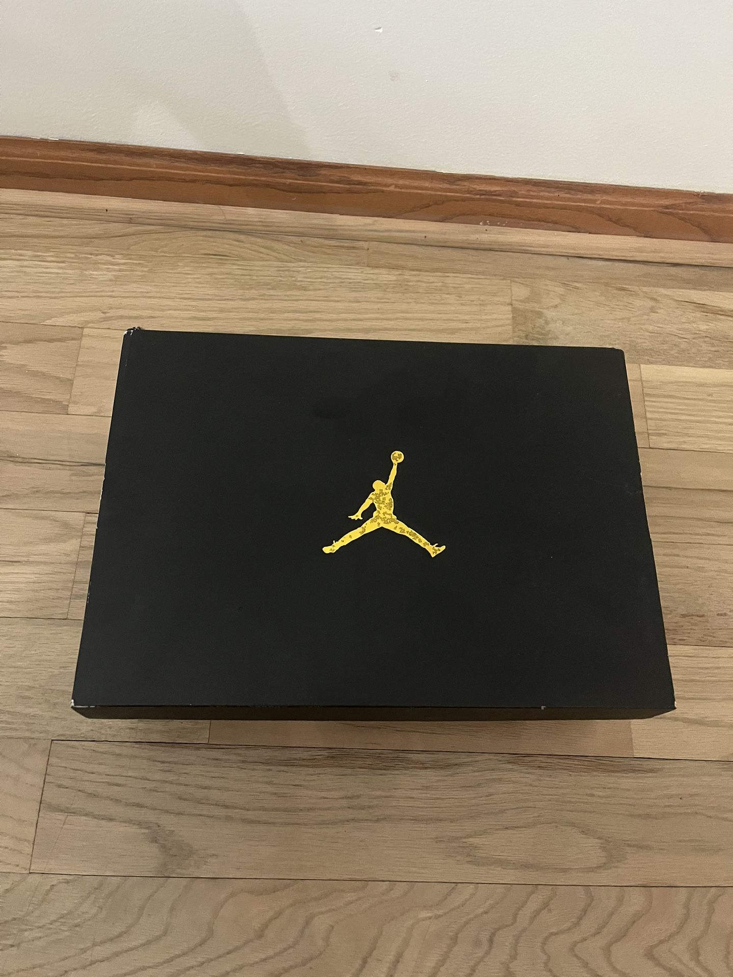 Air Jordan 1 Mid Black/fire Red