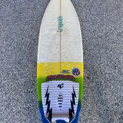 5-5 Surfboard 