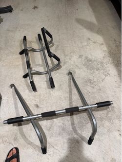 Pull-up and dip combo for doorway
