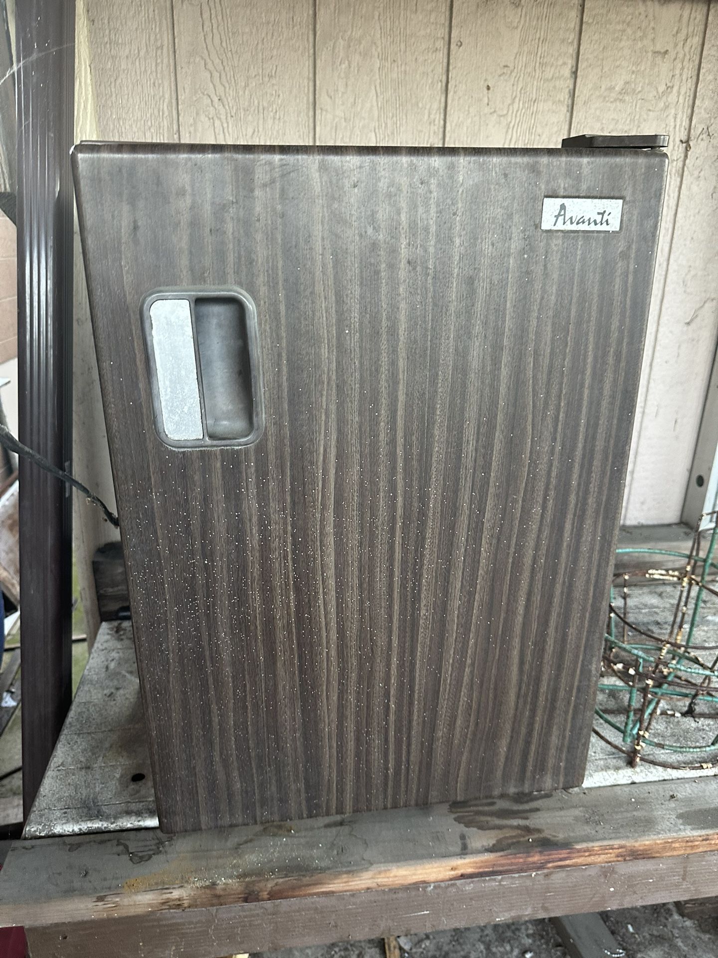 Avanti Mini Fridge and Freezer