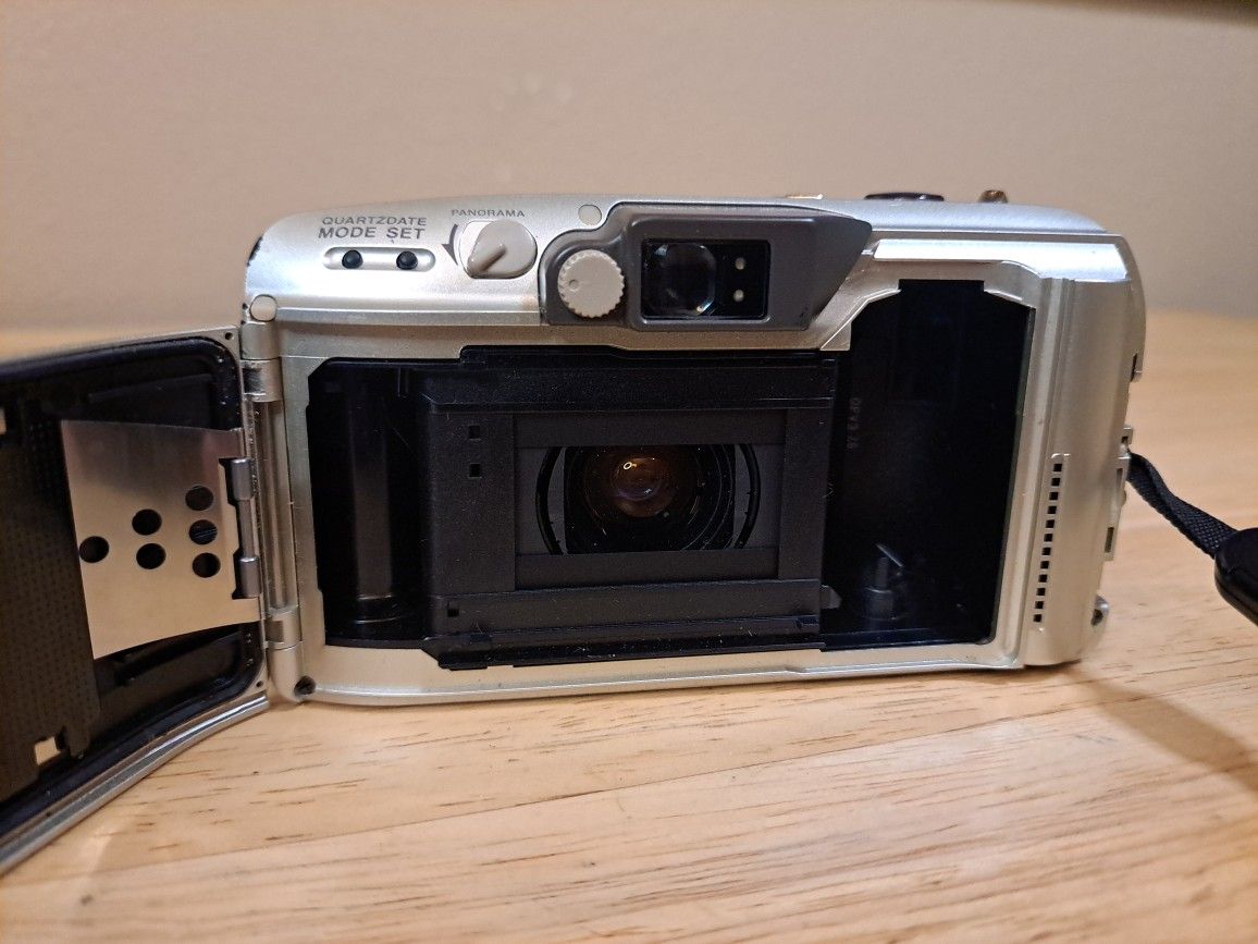 Olympus Stylus Epic Zoom 170 Deluxe 35mm Point & Shoot Film Camera