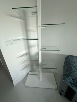 Glass shelf