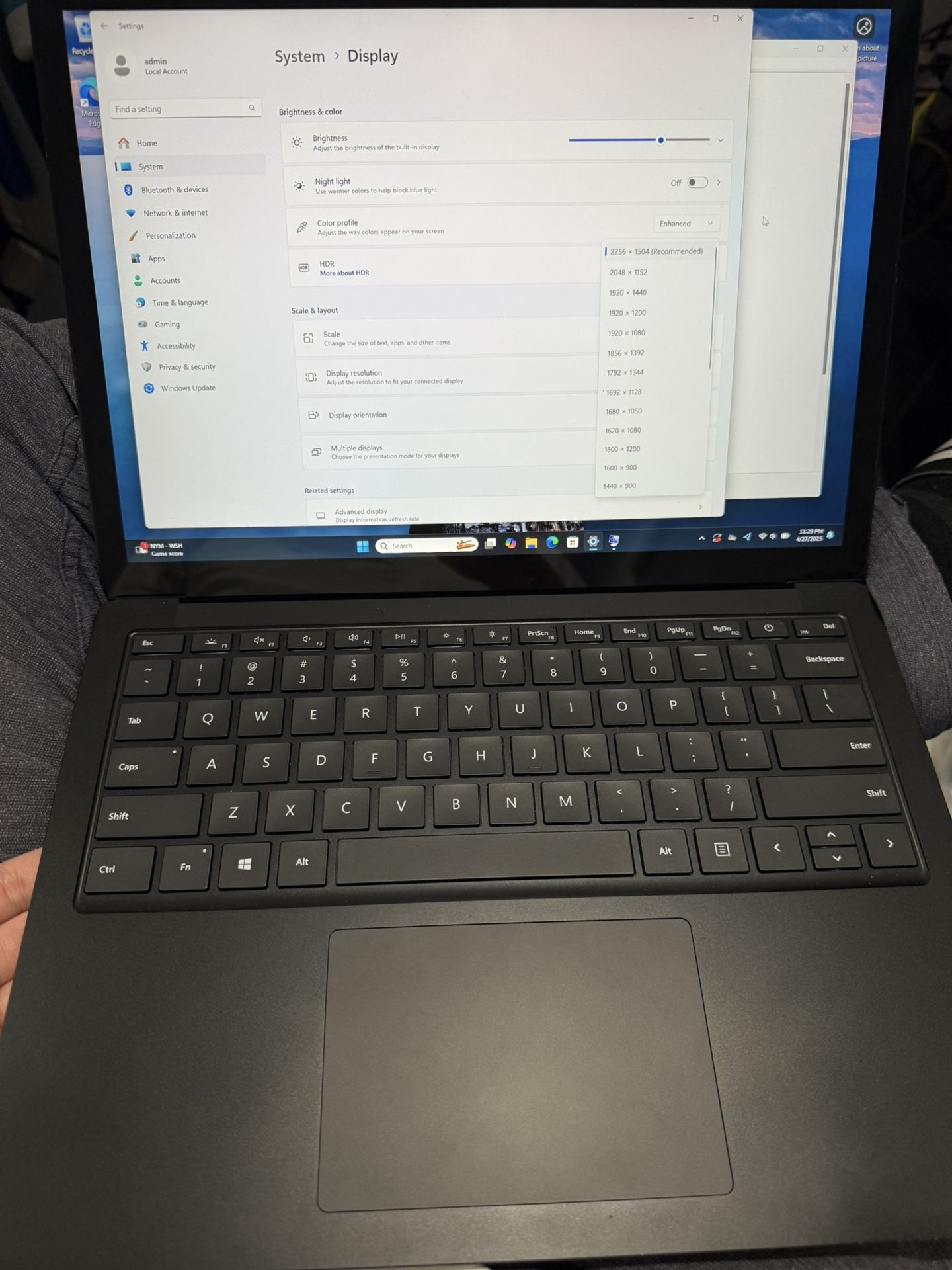!!!Surface Laptop 3rd gen, i-5 CPU 10th gen, 8GB ram, 256SSD drive, touch screen, great condition!!!