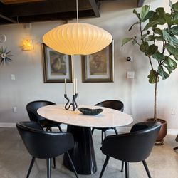 Room & Board Oval Table – Quartz