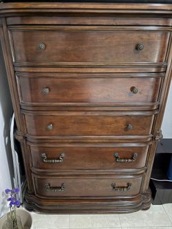 Dark walnut brown Tall Wood 5-Drawer Chest Dresser