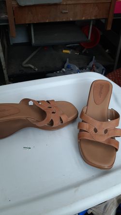Women's sandals