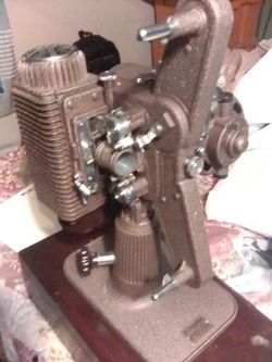 1940s Vintage Revere 8 Mm Projector