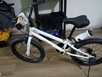 Nice bike for a kid brand new never rode
