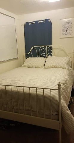 Looking to trade for wood bunk beds