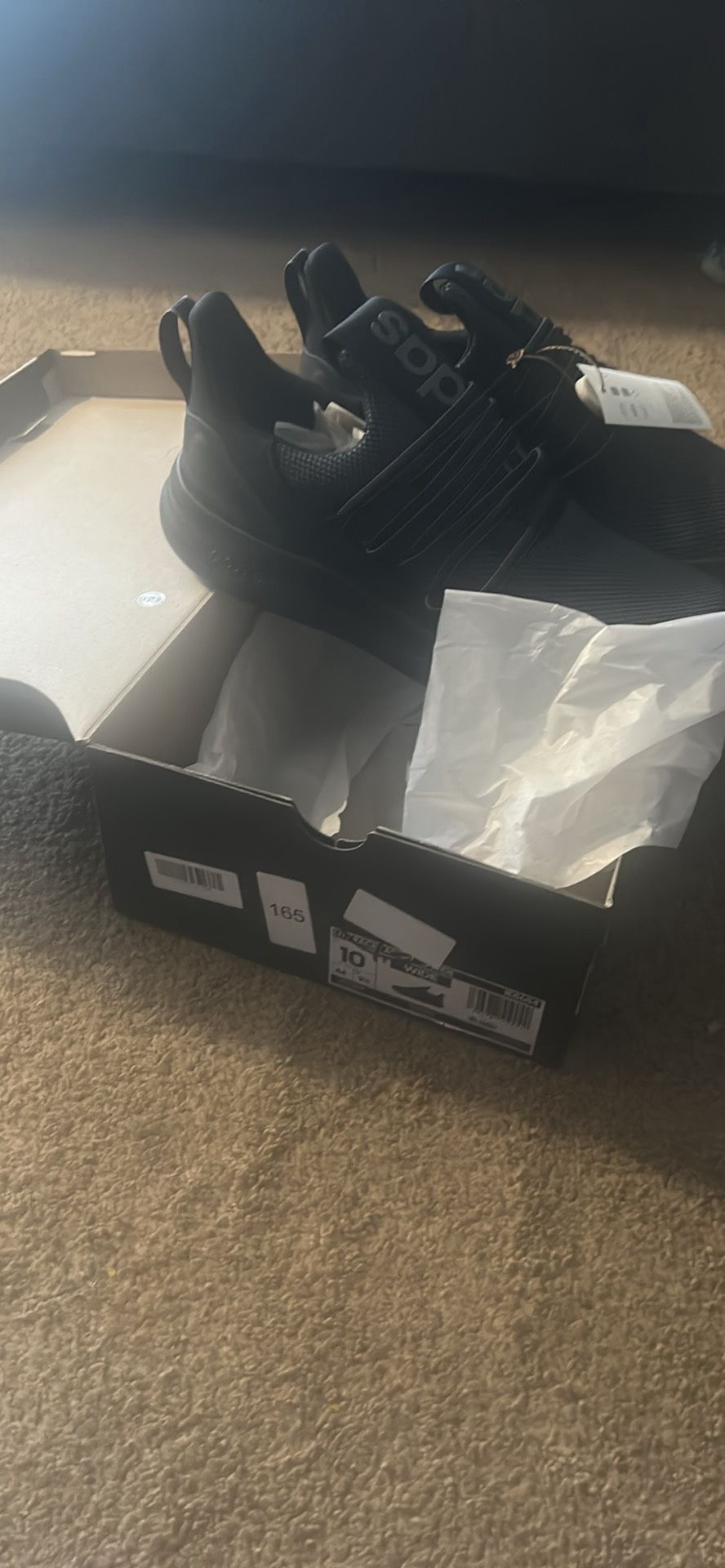 Men’s or women’s Sneakers