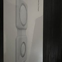 Apple MagSafe Duo - Wireless Charger with Fast Charging Capability, Type C Wall Charger, Compatible with iPhone, AirPods and Watch