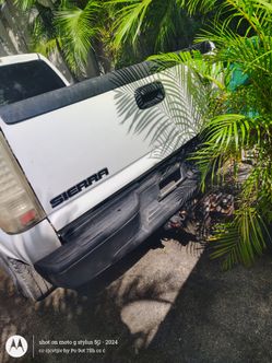 part bomper GMC 2003