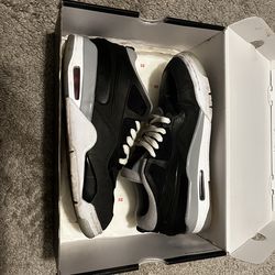 AIR JORDAN 4 RM PRM SZ 9.5