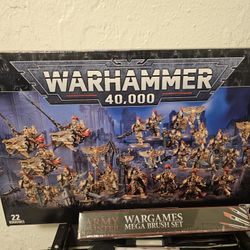 Adeptus Custodes Warhammer 40K Set - Watchers Of The Gate