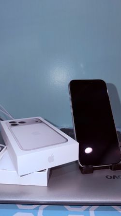 iPhone 17 Pro Max Silver AT&T Locked
