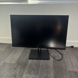 HP Z27n G2 27” QHD Monitor – Clean & Reliable