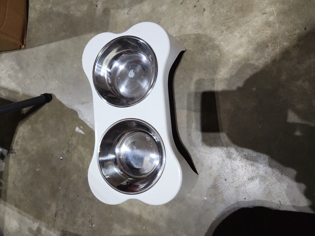 Double Diner Pet Bowl