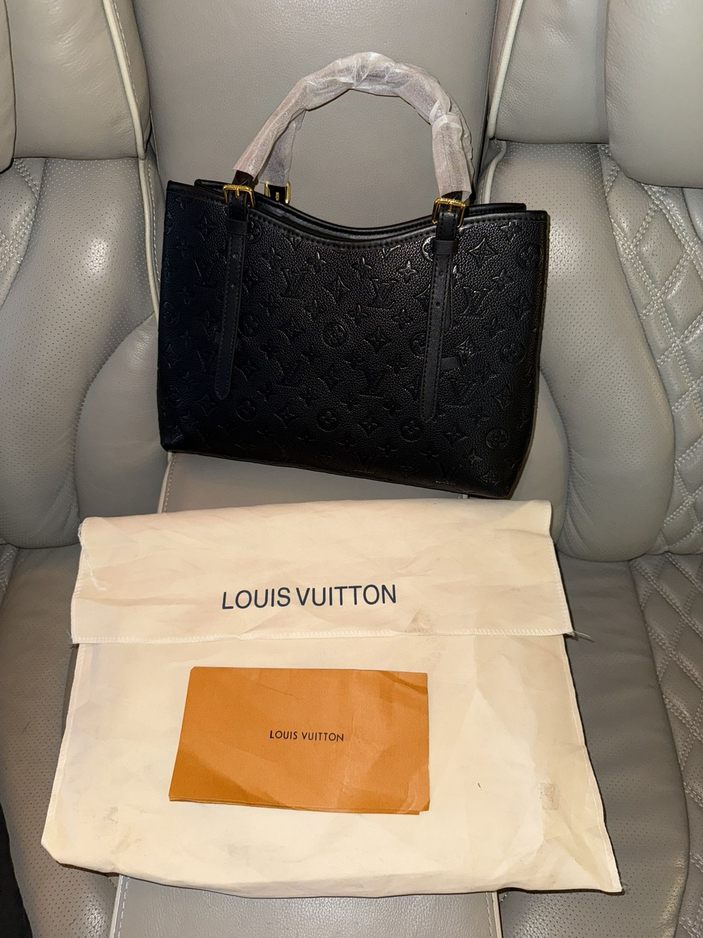 Louis Vuitton handbag purse