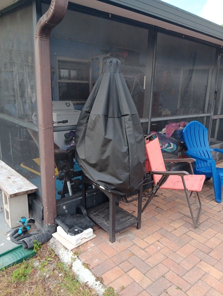 Raleigh Pizza/barbecue Oven With Rock And Cover