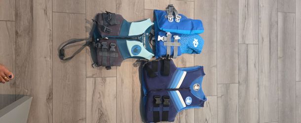 Life vest  $20