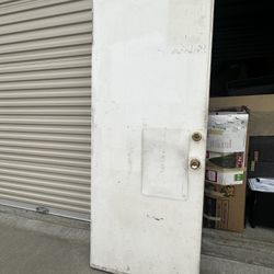 Entry Door 🚪 