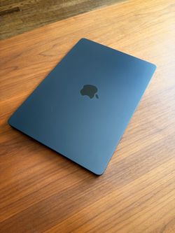 MacBook Air M4 - 13” - 32Gb RAM - 2TB SSD
