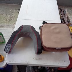 NECK& FOOT MASSAGERS