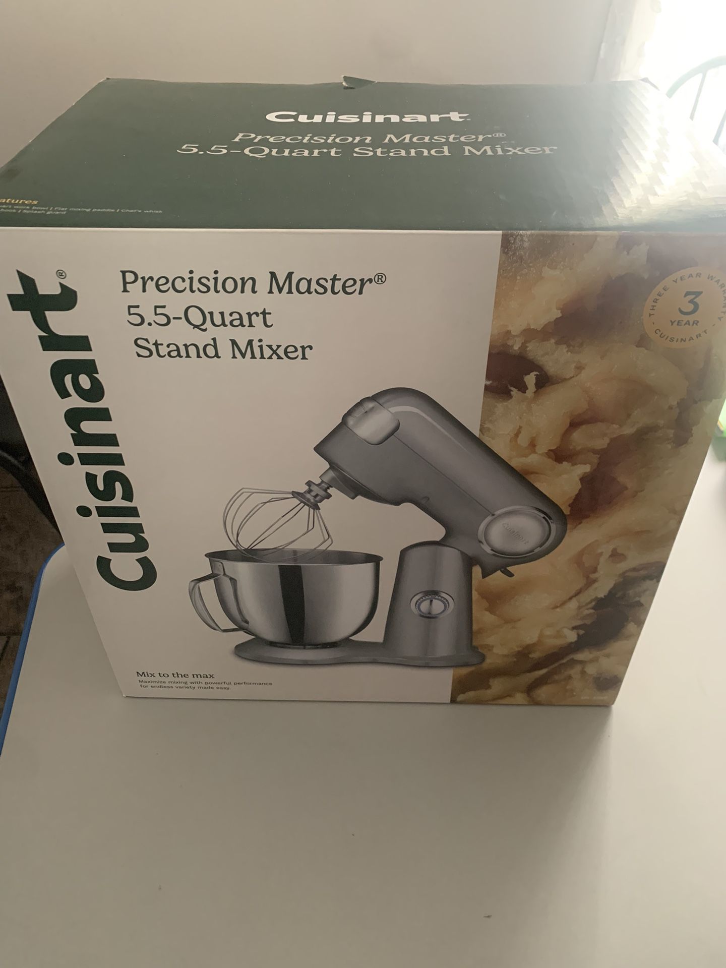 Brand New Cuisineart 5.5 Quart Stand Mixer
