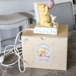 Classic Winnie The Pooh & Piglet Honey Pot Nightlight Porcelain Charpente Night Lamp